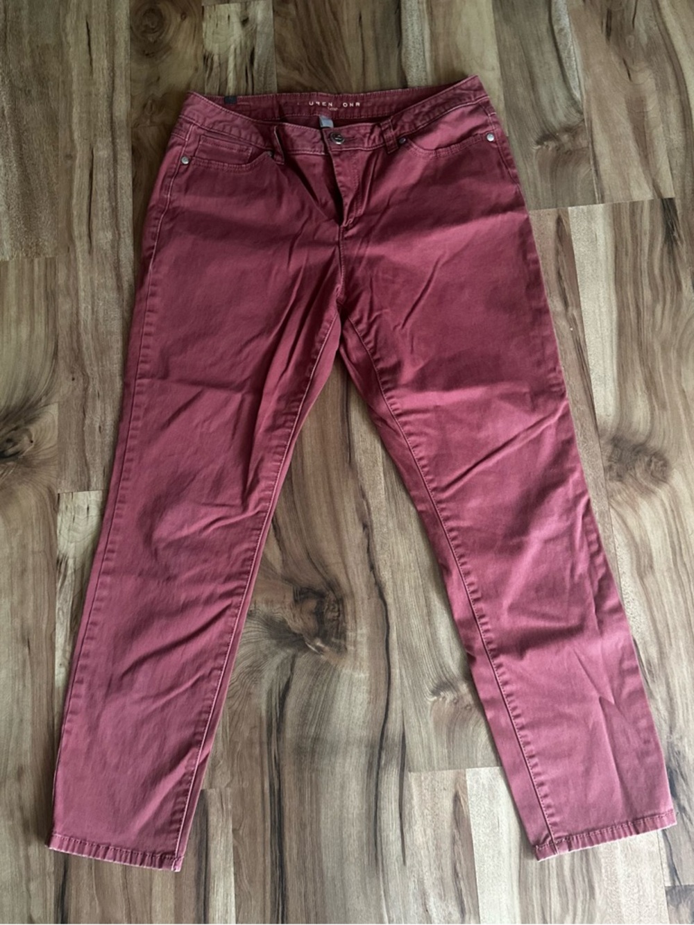 LC Lauren Conrad Maroon Skinny Pants